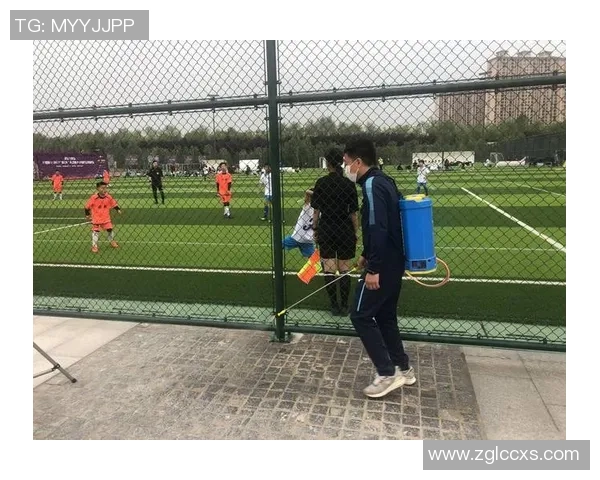 云指导足球助力青少年成长提升技术水平与战术思维的全新平台